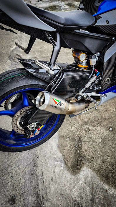 YAMAHA R6 2017+ CARBON FIBER SWINGARM COVERS PROTECTORS