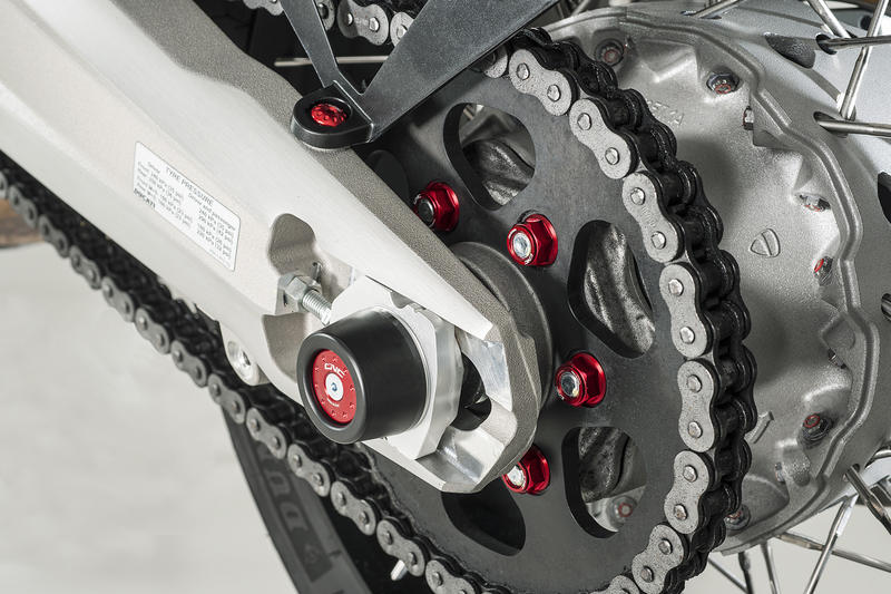 Nuts sets rear sprocket flange Ducati M10x1.0