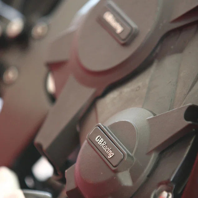 GSXR1000 K9 - L6 Clutch / Gearbox Cover