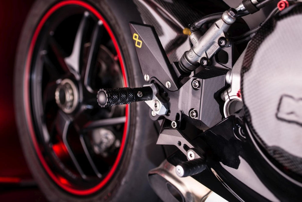 DUCATI PANIGALE 899 / 1199 / 1299 / 959 / V2 "R" Version Rearsets