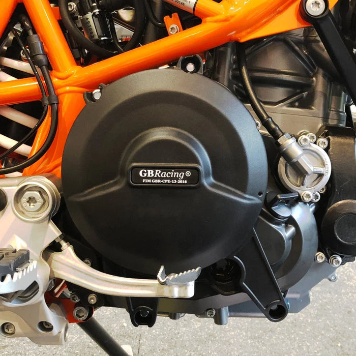 Duke 690 Secondary Clutch Cover 2011