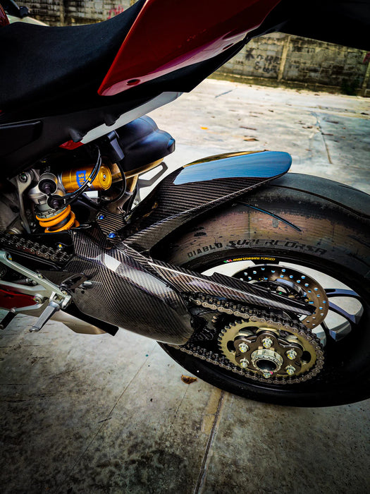 Ducati Streetfighter V4 2020+ Carbon Fiber Swing Arm Cover