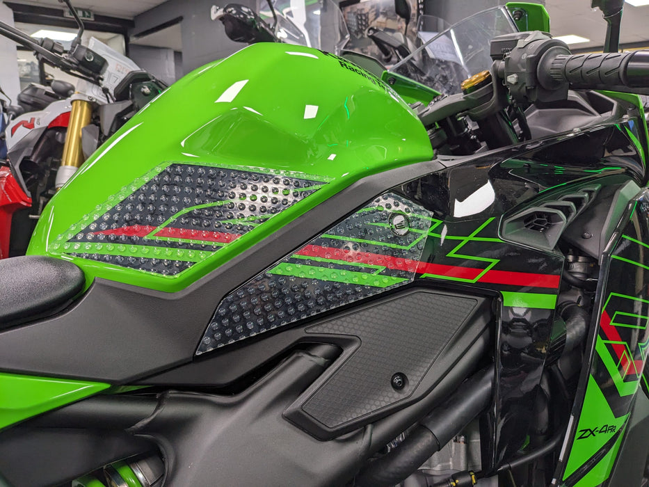 Kawasaki NINJA ZX-4RR 2023+ Tank Grip