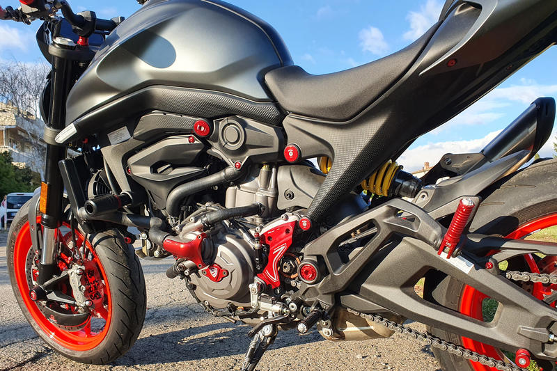 Frame caps kit Ducati Monster 937 (to be mounted with TC325)