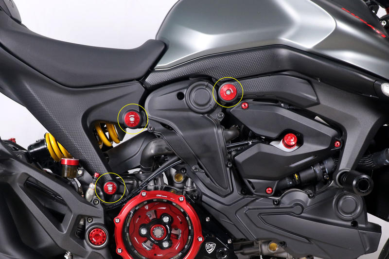 Frame caps kit Ducati Monster 937 (to be mounted with TC325)