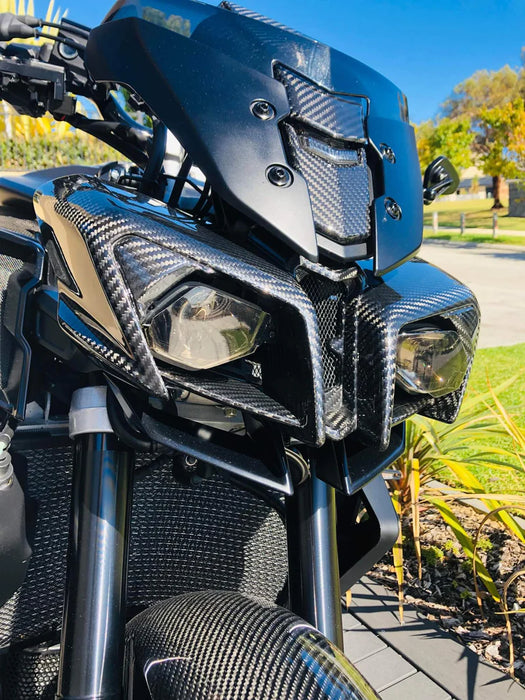 Yamaha MT10 2016+ Carbon Fiber Headlight Cover