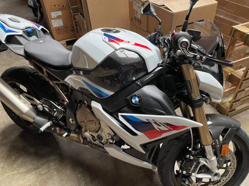 BMW S1000RR 2020+ CARBON FIBER TANK SIDE PANELS (OEM VERSION)